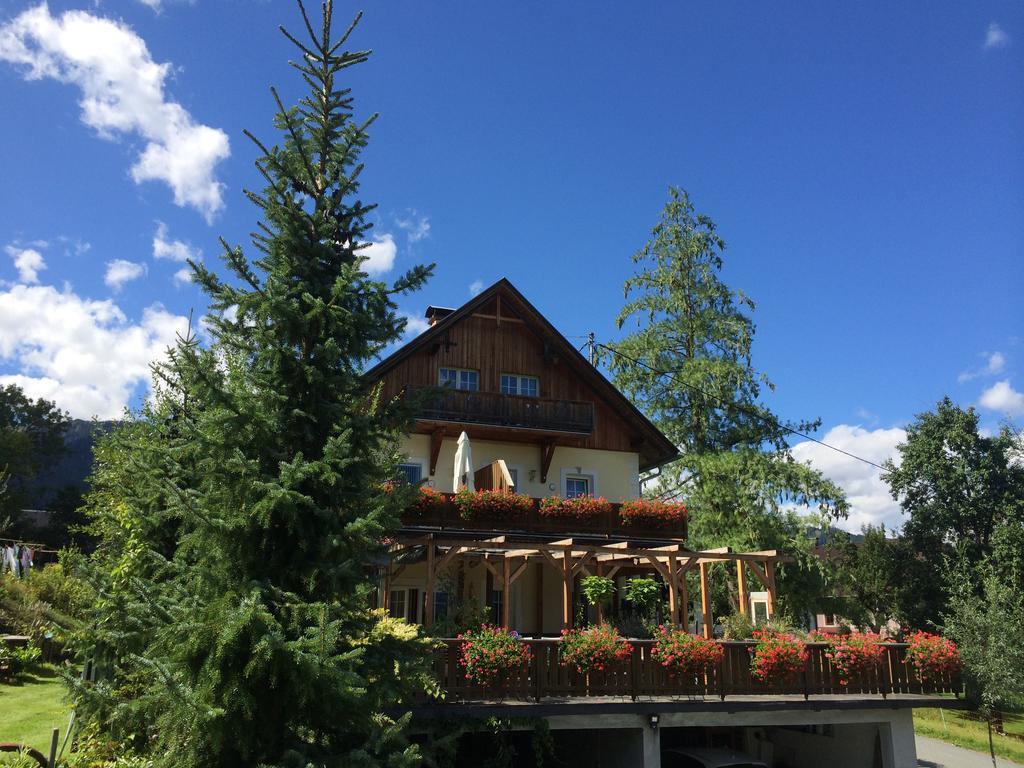 Landhof Schober Appartementen Weissbriach Luaran gambar